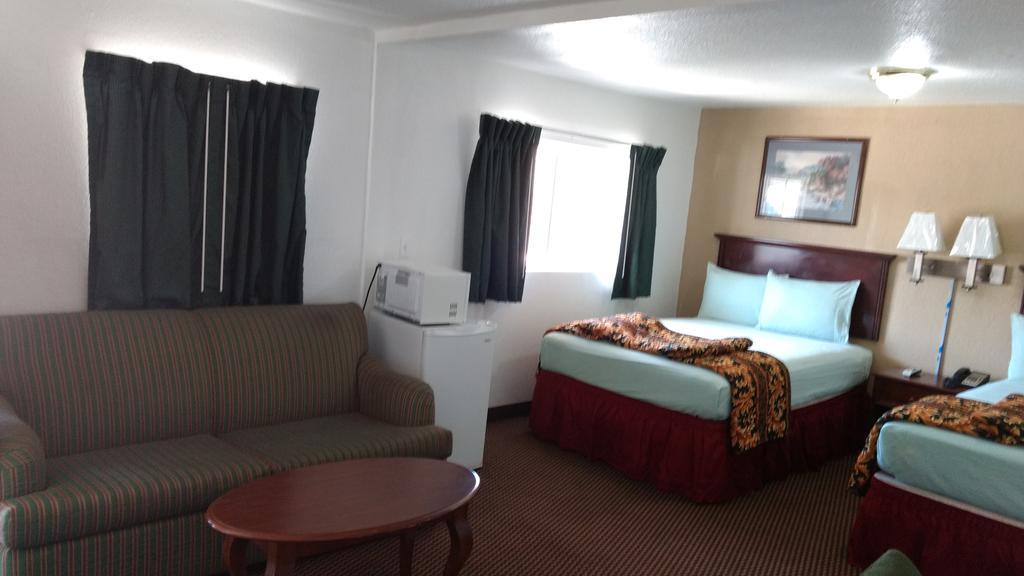 Budget Inn Hamilton מראה חיצוני תמונה